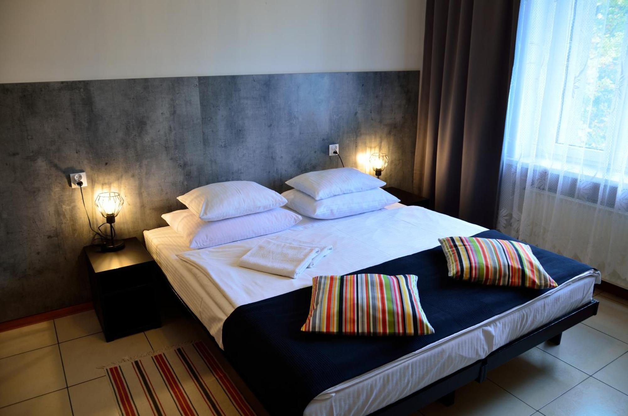 Hotel Gracja Kuznia Raciborska Ngoại thất bức ảnh
